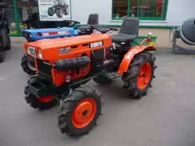 KUBOTA B 7001 mini tracteur 3000
