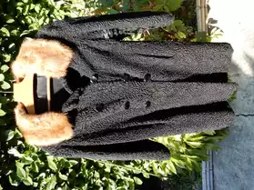 Manteau vintage en Astrakan