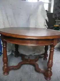 TABLE RONDE EN CHENE
