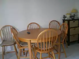 Tables et 6 chaises