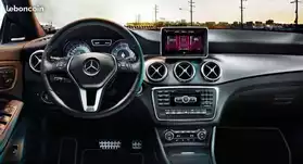 Mercedes CLA 250 Sensation 4MATIC 7G-DCT