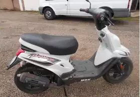Scooter MBK Booster très bon etat
