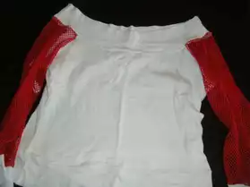 tee-shirt manches 3/4 blanc et rouge