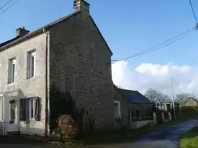 Maison de pierre rénovée Saint Connan