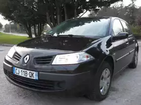 Renault Megane 2 noir ; 1,5 DCI