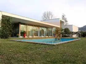 Villa Moderne avec piscine