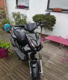 Scooter mbk stunt