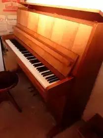 Piano Droit d'Etude