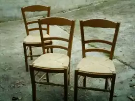 5 chaises en paille