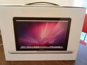 Apple MacBook Pro MC700LL / A Marque de