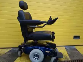fauteuil roulant invacare bleu