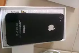 Iphone 4s noir 16 go tout opérateur