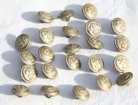 23 boutons militaires ancre marine