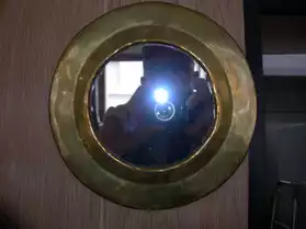 petit miroir artisanal en cuivre