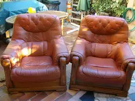 fauteuil en cuir marron