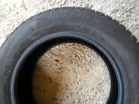 pneus d'hiver 165/70R14 81T