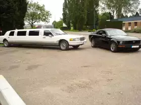 à louer:limousine et cabriolet mustang