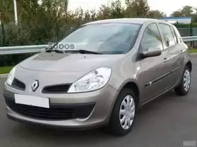 Renault Clio iii 1.5 dci 85 extreme fonc