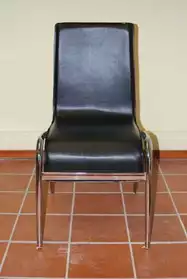 Nouvelles chaises F92-2 mondosedia