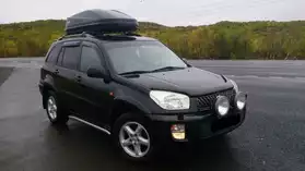 Toyota RAV4 2,0 200 000 km