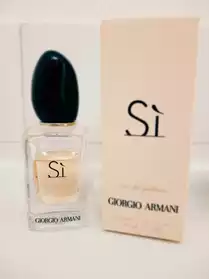 Eau de Parfum Si, de Giorgio Armani
