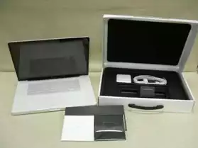 Apple Macbook Pro 17 Md311lla