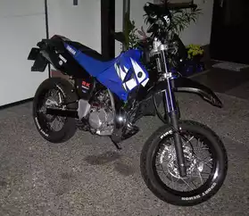 Yamaha DT 125 X