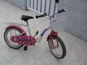 Vélo pour fillette