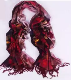 foulard en soie ( ourlet roulé à la main