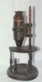 Rare microscope en bois modèle John Mars