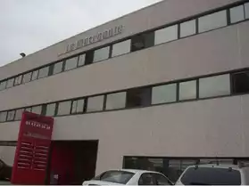 143 m² bureuax et stock Montpellier