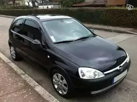 Opel corsa 1.7 dti Noir 3p
