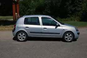 Don d'une Renault Clio 1.6 16V