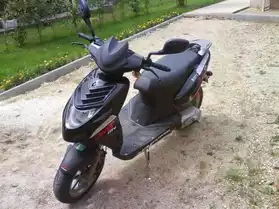 vend 2 scooter