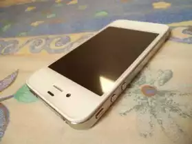 Apple iPhone 4 blanc 8Go comme neuf
