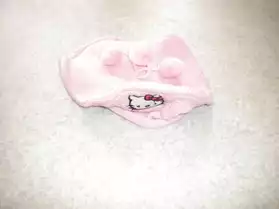 Bonnet enfant Hello Kitty