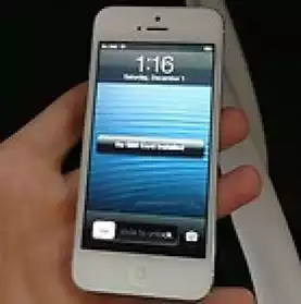 iPhone 4 blanc 16 goi