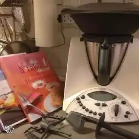 Robot de cuisine + 3 livres T M 3 1