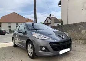 Peugeot 207 STYLE 1.4 hdi 70 ch