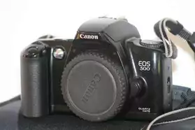 boitier d'appareil photo Canon EOS 500