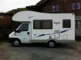 Très beau camping car porteur Fiat Lagan