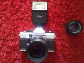Ancien appareil photo praktica