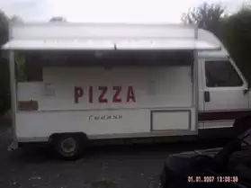camion de pizza