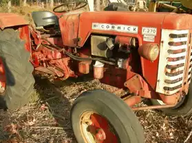 tracteur IH MAC CORMICK