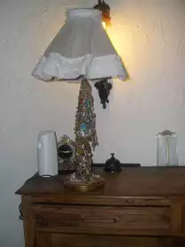 Lampe décorée 200 EUR