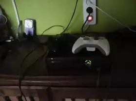 Xbox 360 + 2 manette + 13 jeux