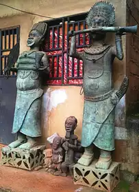 2 Grandes Statues 18ème en Bronze