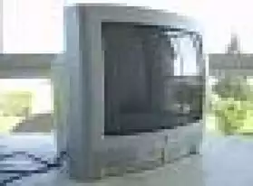 Télévision analogique 36 cm