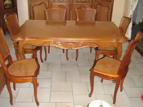 Table Salon et Chaises merisier massif