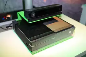 Xbox One vert et blanc 500GB chacun à